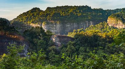 【純玩】<英德仙橋地下河景區+韶關丹霞山3天團>入住：英德海螺國際酒店+韶關豐源溫泉酒店